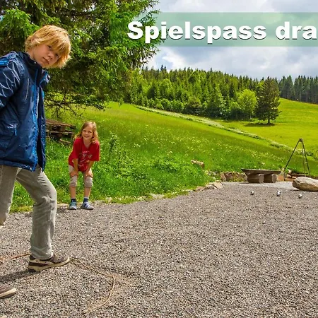 Apartamento Wohlfühl-ferienwohnung 80 Qm, 8 Personen, Aussicht&heimkino *