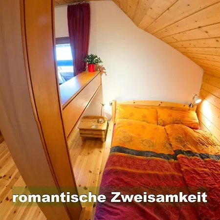 Wohlfuehl-ferienwohnung 80 Qm, 8 Personen, Aussicht & Heimkino Apartment