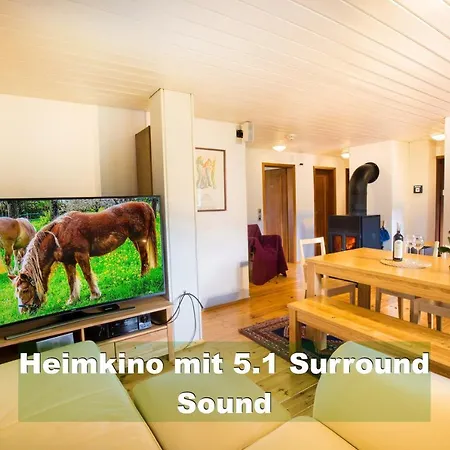 Wohlfuehl-ferienwohnung 80 Qm, 8 Personen, Aussicht & Heimkino Apartment Todtnau